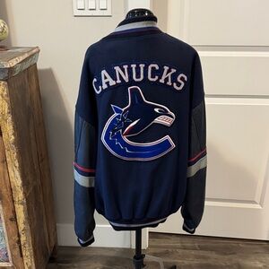 Vintage Roots Y2K Canucks Varsity Jacket - size xxl (as is)